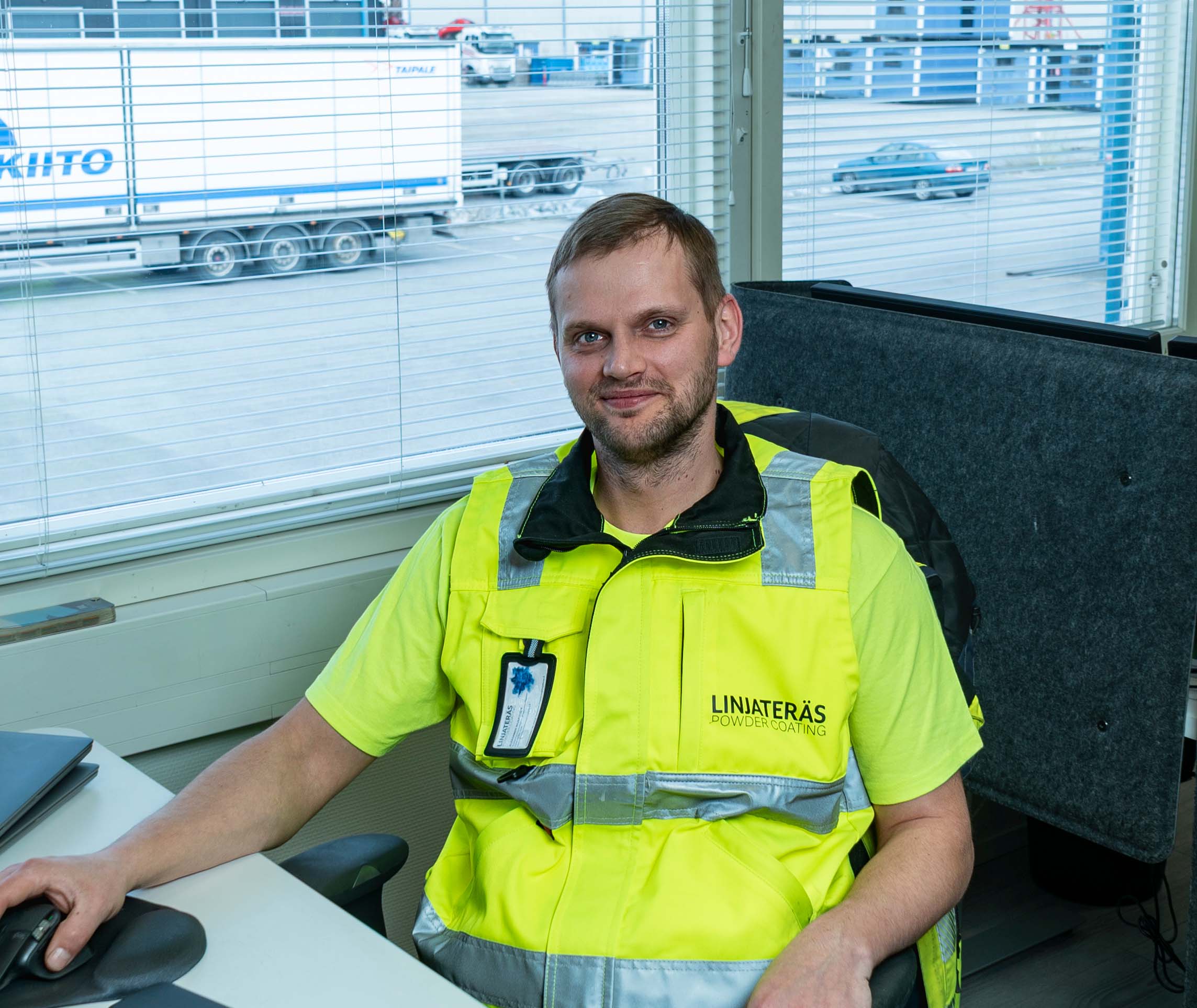 Ihmisiä pulverimaalauspalveluidemme takana — Aleksandr Niukkonen. Linjateräs — pulverimaalausta nopeasti ja laadukkaasti